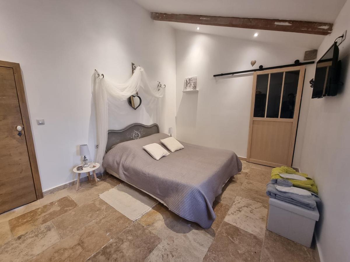 La Bastide Bed and Breakfast Bédarrides Buitenkant foto