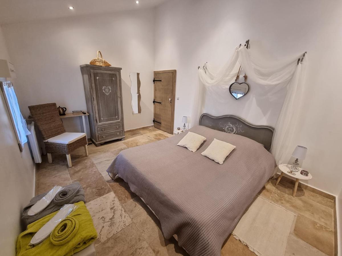 La Bastide Bed and Breakfast Bédarrides Buitenkant foto