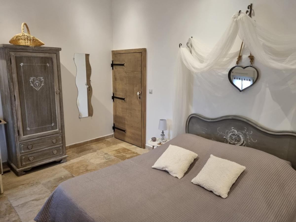 La Bastide Bed and Breakfast Bédarrides Buitenkant foto