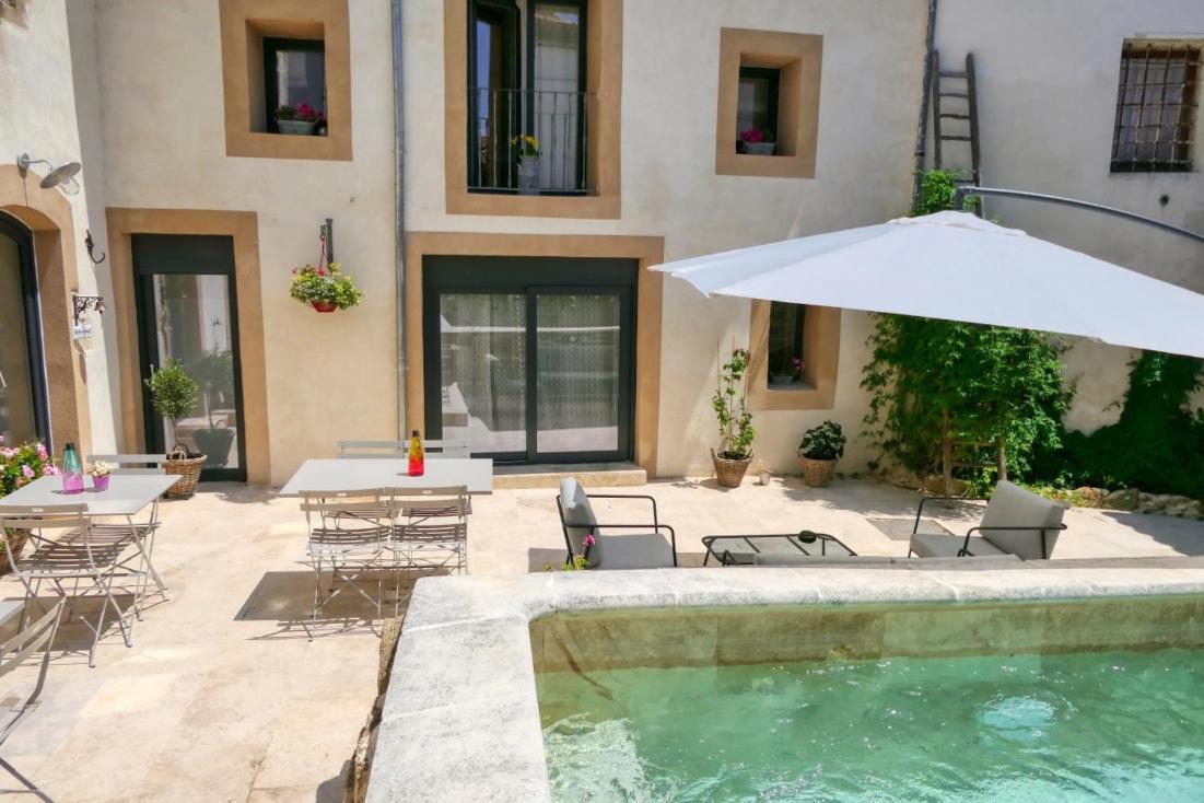 La Bastide Bed and Breakfast Bédarrides Buitenkant foto